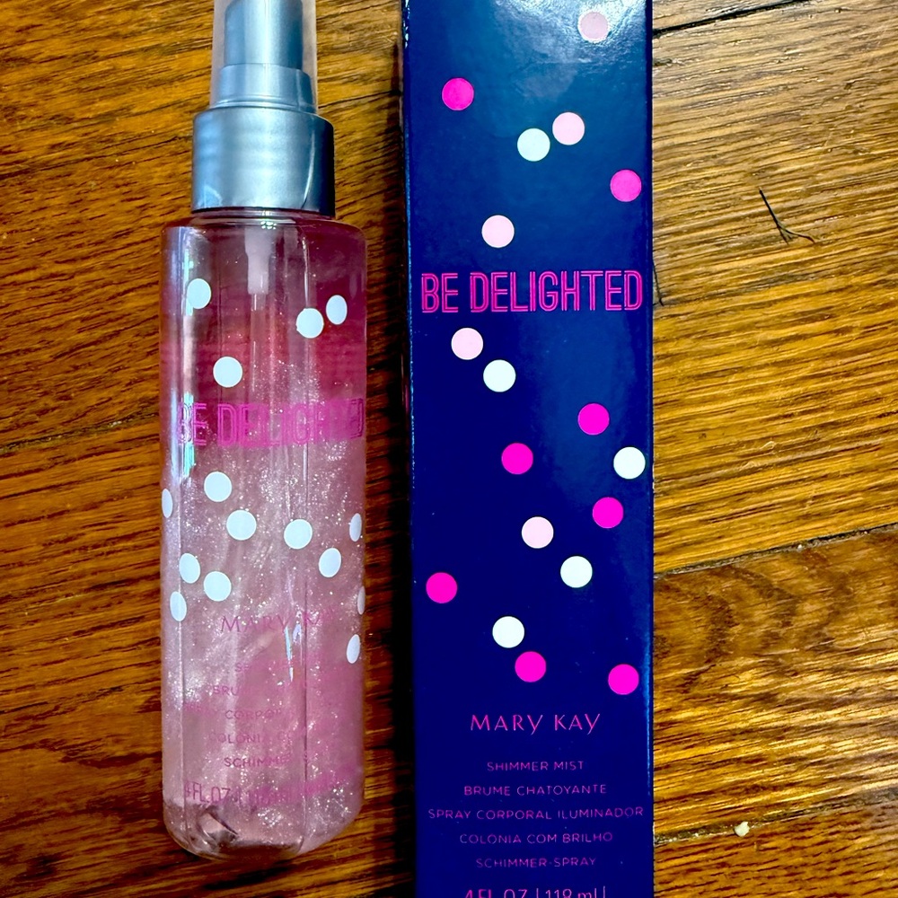 Mary Kay Be Delighted Shimmer Mist
